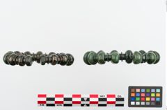 Foto von Bronzeknotenarmreif (NHMW-PRAE-024753)